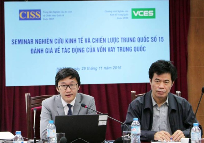 Vốn Trung Quốc: 'Tiền đi tới đâu, người đi tới đó'
