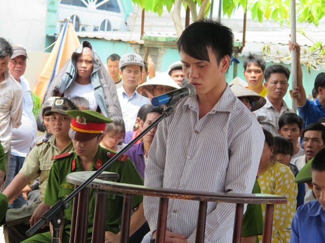 Tử hình kẻ giết người tình đang mang thai