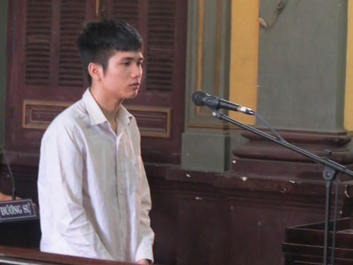 Giết tình địch vì bị bạn gái bỏ rơi