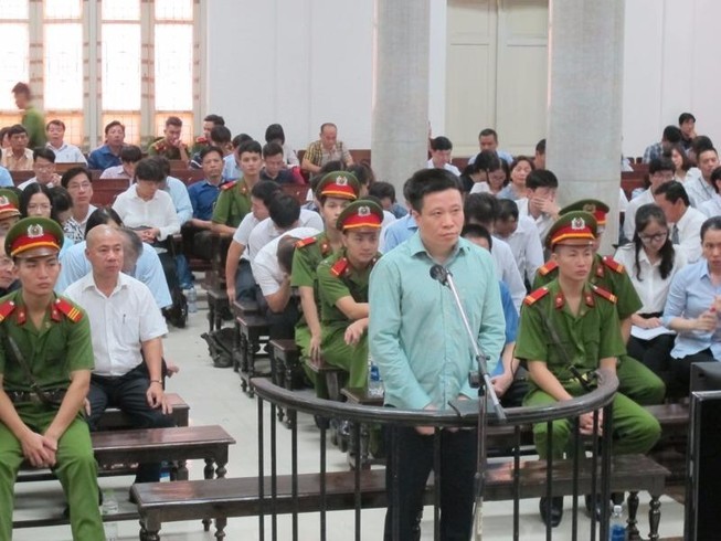 Luật sư cám ơn câu trả lời của bị cáo Hà Văn Thắm