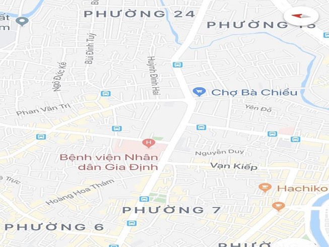 Phân luồng tại đường Nơ Trang Long để sửa chữa cầu