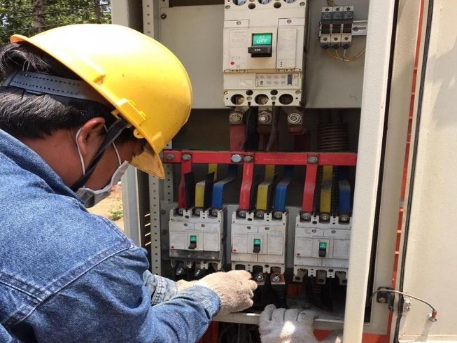 Người dân cần đề phòng tai nạn điện trong mưa giông