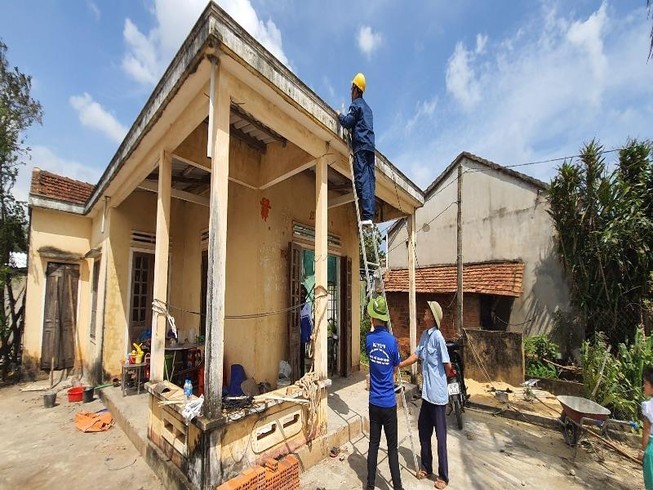 EVNHCMC tiếp tục ủng hộ đồng bào miền Trung lần 3
