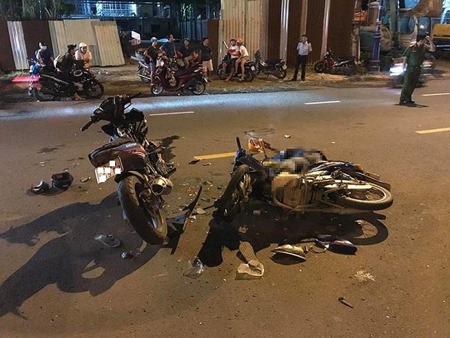 Bị khởi tố sau khi lái xe của chồng đi đám cưới
