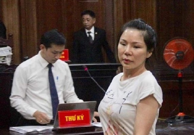 Hoãn xử vụ vợ cũ thuê người chém bác sĩ Chiêm Quốc Thái