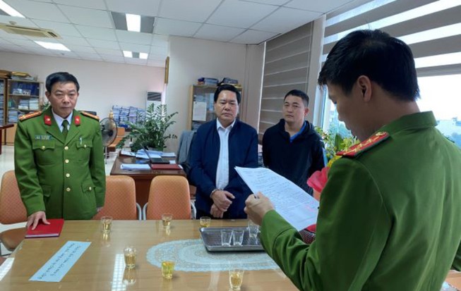1 trưởng phòng của Cục Thuế Thanh Hóa cưỡng đoạt 100 triệu