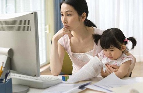 Những kiểu làm mẹ ít người ưa trên facebook