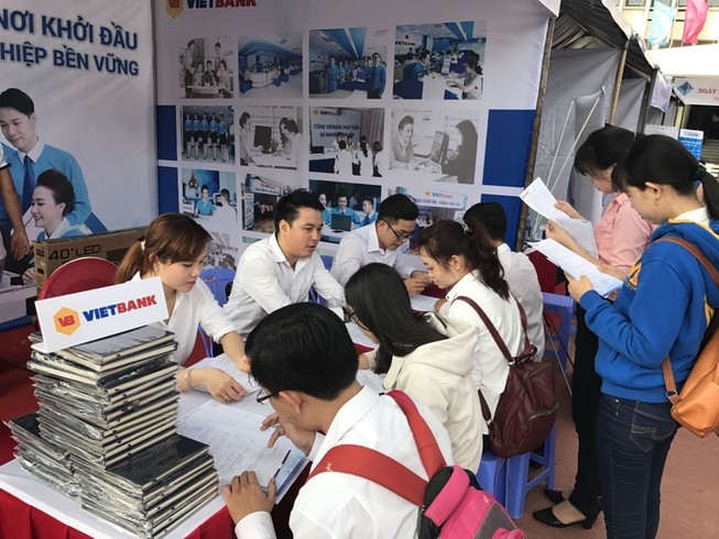 Vietbank tham gia Ngày Hội việc làm tại Đại học Cần Thơ