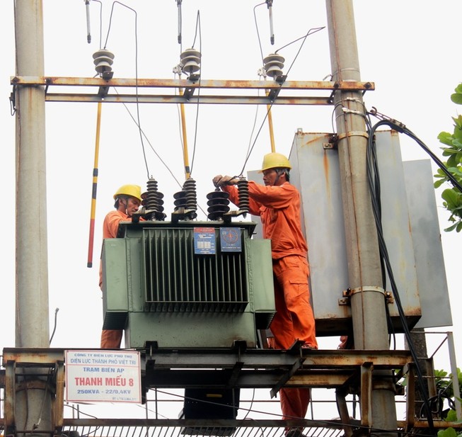 EVNNPC: Đảm bảo điện phục vụ kỳ thi THPT 2017