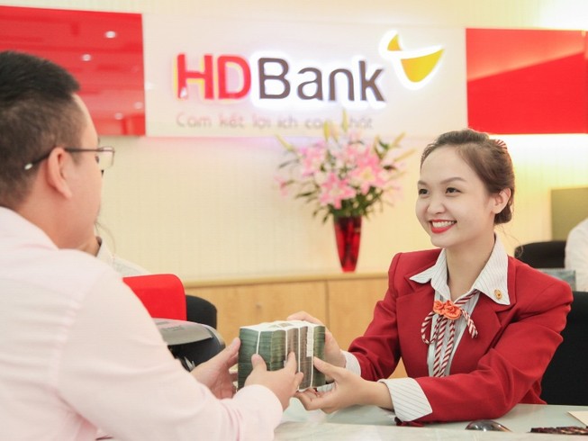 HDBank: Chương trình “Giờ vàng – Nạp tiền tặng tiền - Lần 2”