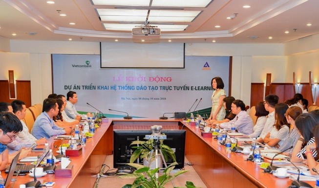 Xu hướng học tập trực tuyến thời hiện đại