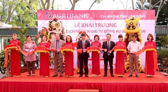 Agribank Lâm Đồng: Khai trương dịch vụ ngân hàng tự động