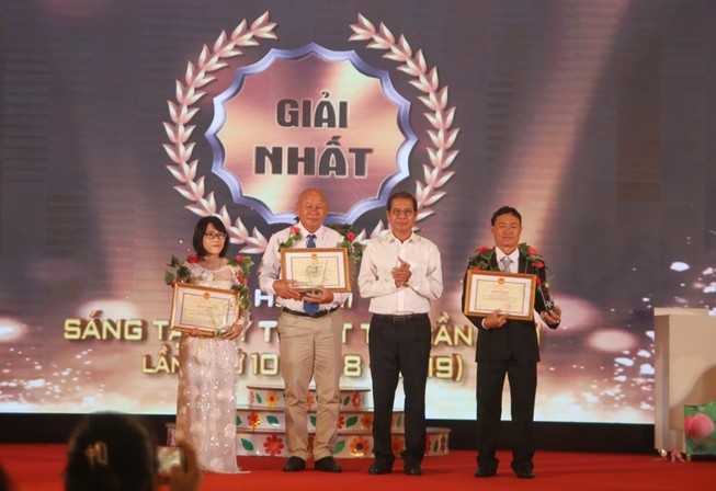 Biến cát biển thành cát xây dựng: Giải nhất sáng tạo khoa học