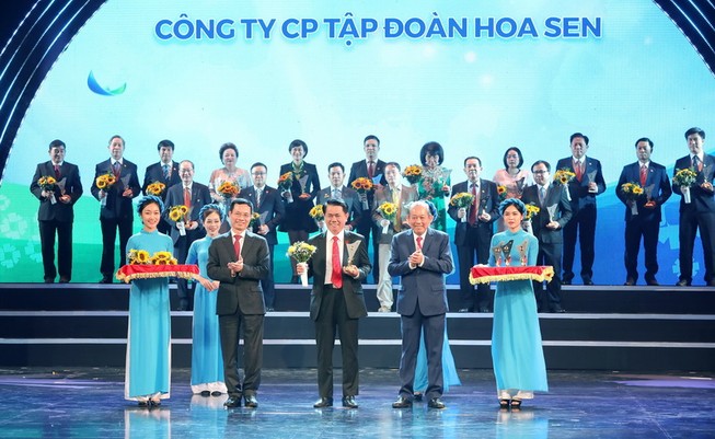 Tôn Hoa Sen nhận Thương hiệu Quốc gia lần thứ 5