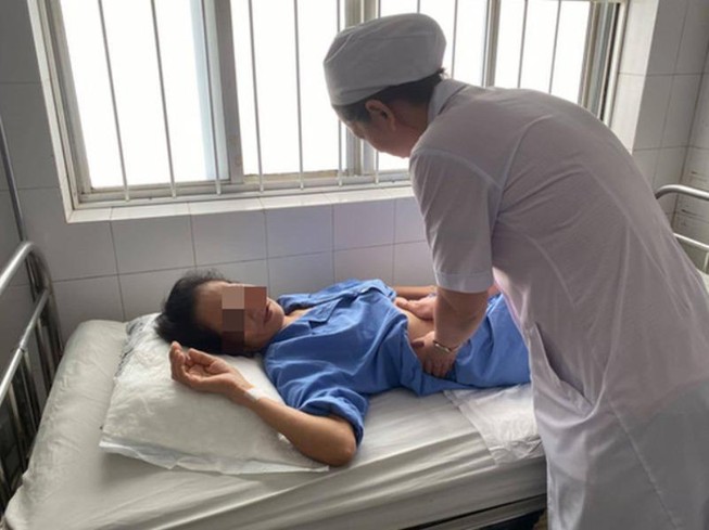 5 phút cứu bệnh nhân nôn 1 lít máu do xuất huyết tiêu hóa