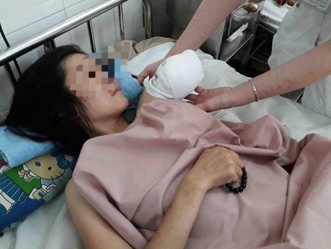 Con chết trong bụng mẹ do tai nạn giao thông