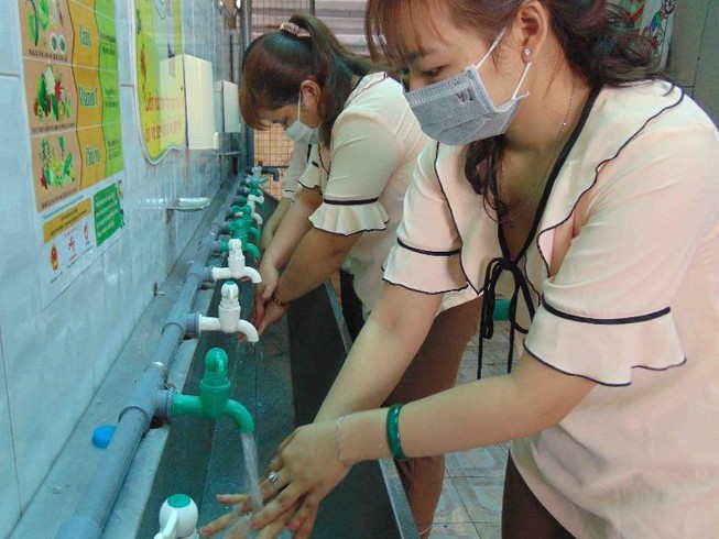 Đọc xong sẽ thấy virus Corona thực sự không quá đáng sợ