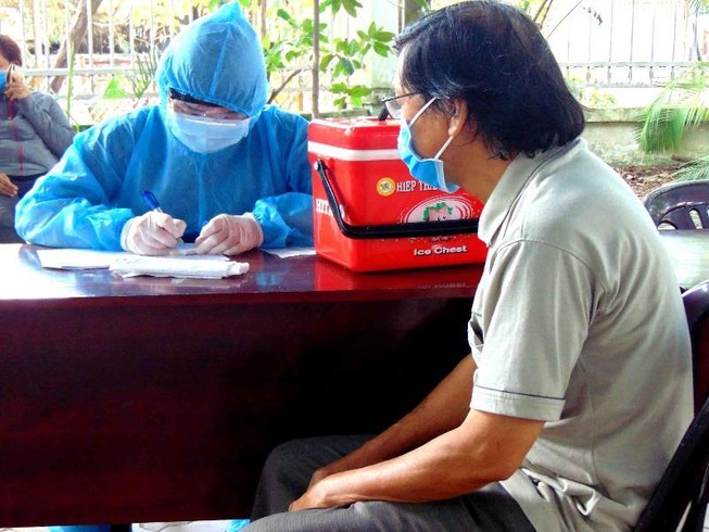 TP.HCM sẽ xét nghiệm COVID-19 người đến từ nhiều địa phương