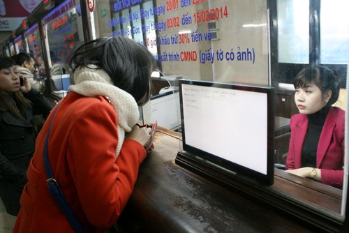 Hàng nghìn vé tàu Tết đang ế