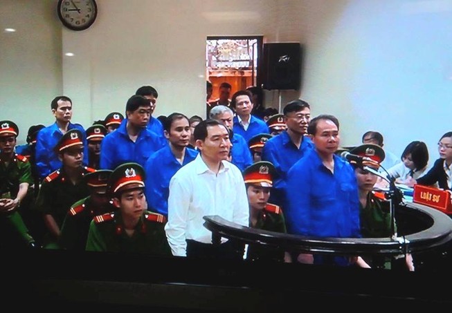 Luật sư của Dương Chí Dũng đề nghị hoãn phiên tòa