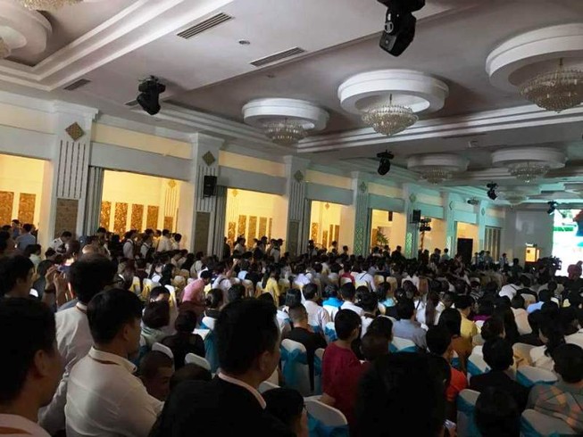 Chật kín người tại lễ công bố dự án Moonlight Park View