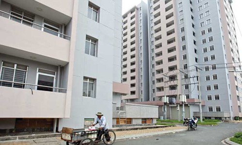 Nghịch lý giá nhà đắt gấp 24 lần thu nhập người Việt