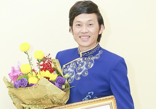 Hoài Linh 'tẩy chay' app cổ trang kiếm hiệp Trung Quốc