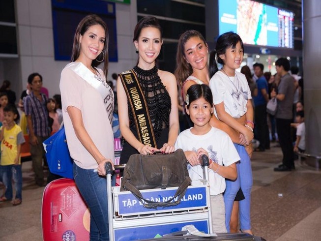Hoa hậu quốc tế đổ bộ đến VN dự World Miss Tourism Ambassador