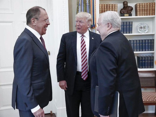 Vì sao tình báo đồng minh sẽ vẫn tin ông Trump?