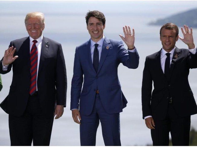 G7: Gặp ông Macron, ông Trump đồng ý đối thoại thương mại