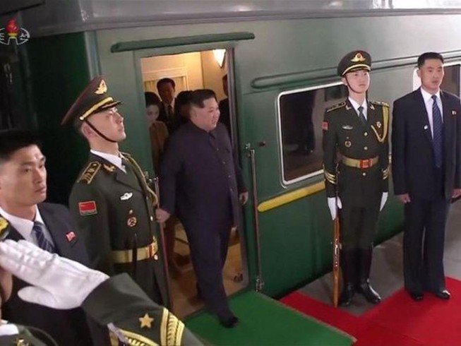 Triều Tiên xác nhận ông Kim Jong-un đã lên tàu sang Việt Nam