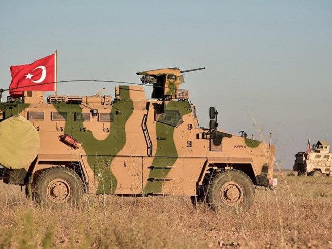 Ông Erdogan ra tối hậu thư cho Mỹ về tay súng người Kurd