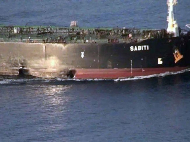 Iran nói có tới 3 tàu dầu của mình bị tấn công ở biển Đỏ