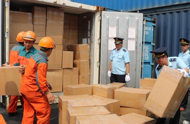 Bắt giữ 2 tấn lá khát nhập lậu vào cảng Hải Phòng