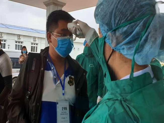 Bên trong khu cách ly người Trung Quốc đến từ vùng dịch