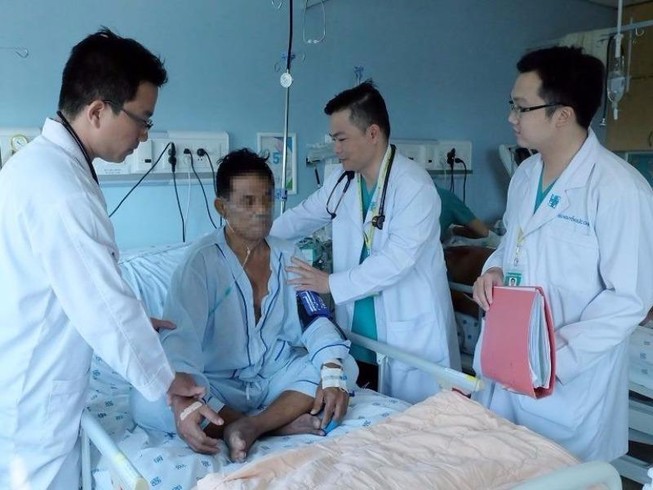 Bệnh nhân Sing thoát án tử nhờ báo động đỏ liên viện