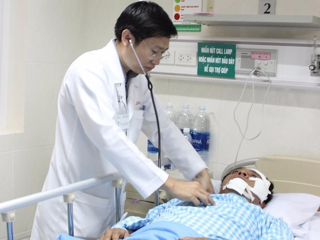 Dập lá lách sau cuộc nhậu