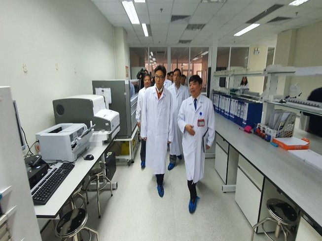 Việt Nam sẽ yêu cầu khai báo y tế đối với khách Trung Quốc