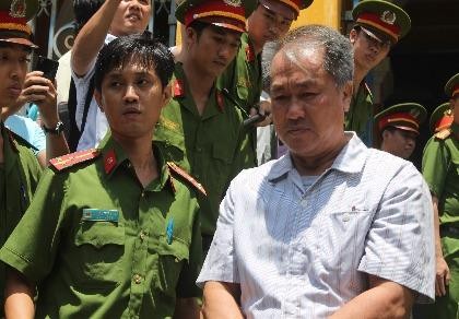 Đại án 9.000 tỉ đồng: Cho vay 5.000 tỉ đồng không cần biết khách hàng