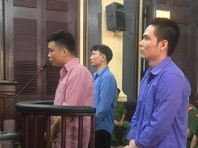 Xem camera cũng... khó nhìn ra hung thủ