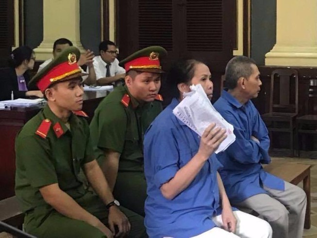 Cặp vợ chồng với chiêu lừa các đại gia hàng trăm tỉ