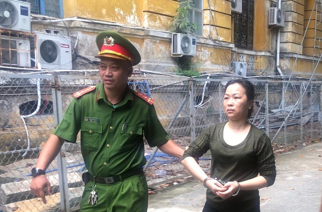 Bà mẹ 3 con kiếm tiền 'đơn giản' nhận án tử hình