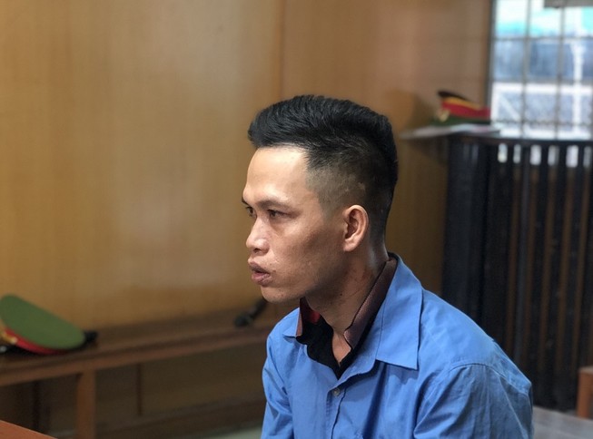 Lãnh án vì ghen với vợ hờ hơn mình 18 tuổi