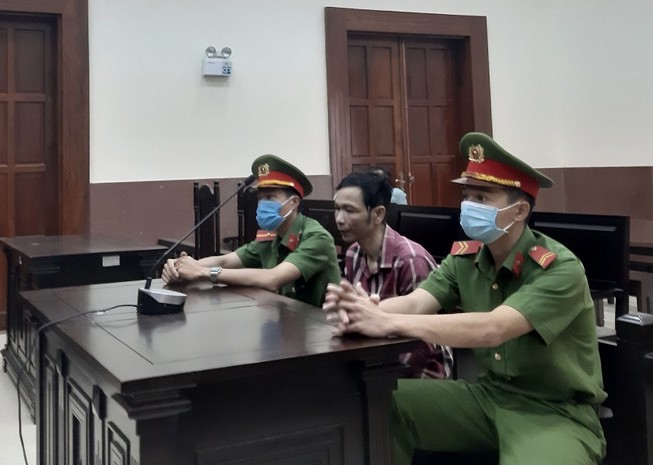 Tử hình kẻ phóng hỏa đốt mẹ con người tình