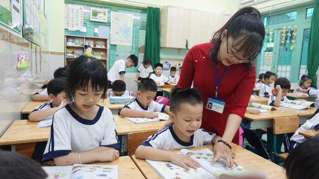 Đứng ngồi không yên với chứng chỉ chức danh nghề nghiệp