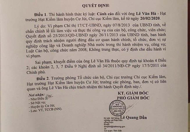 Cảnh cáo hạt trưởng kiểm lâm làm rách mũi đồng nghiệp