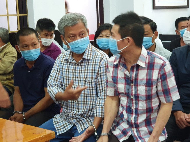 Bắt đầu xét xử 'trùm' xăng giả Trịnh Sướng cùng 38 đồng phạm