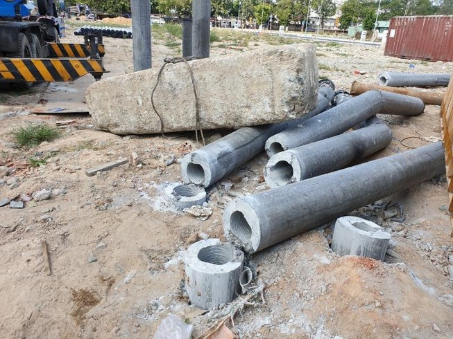 Bình Dương: Một công nhân bị tảng đá đè chết thương tâm