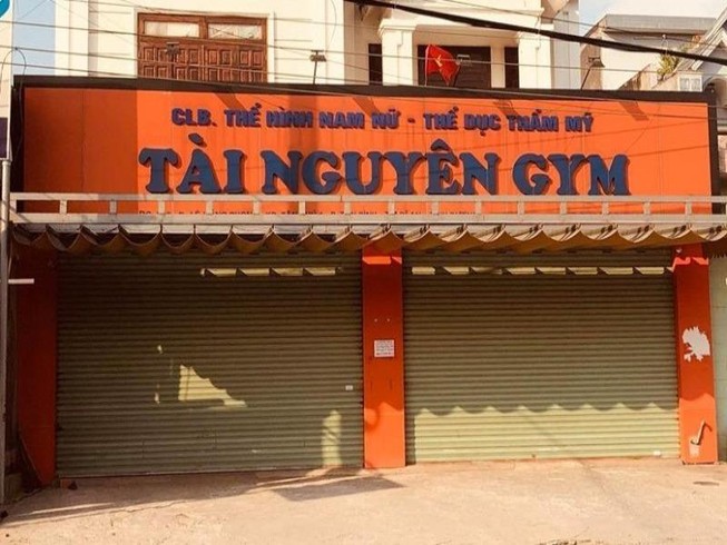 TP đầu tiên ở Bình Dương đóng cửa quán nhậu, tiệm hớt tóc