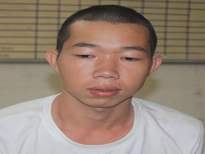 Tông CSGT ngã xuống đường rồi bỏ trốn